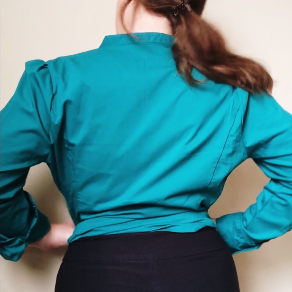 Vintage Teal Blouse - Picture 3 of 11
